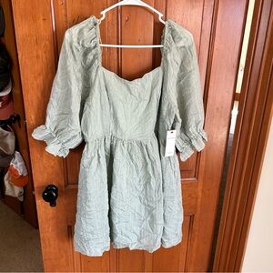 Light Green Puff Sleeve Dress